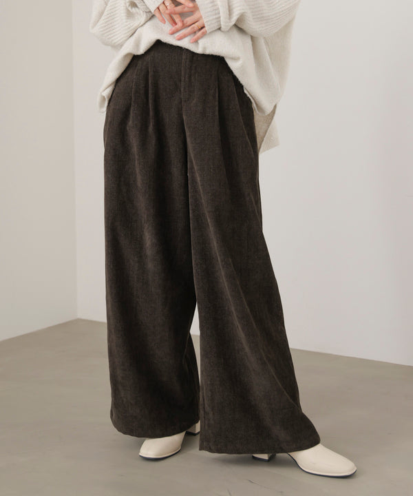 ストレッチベロアライクタックパンツ