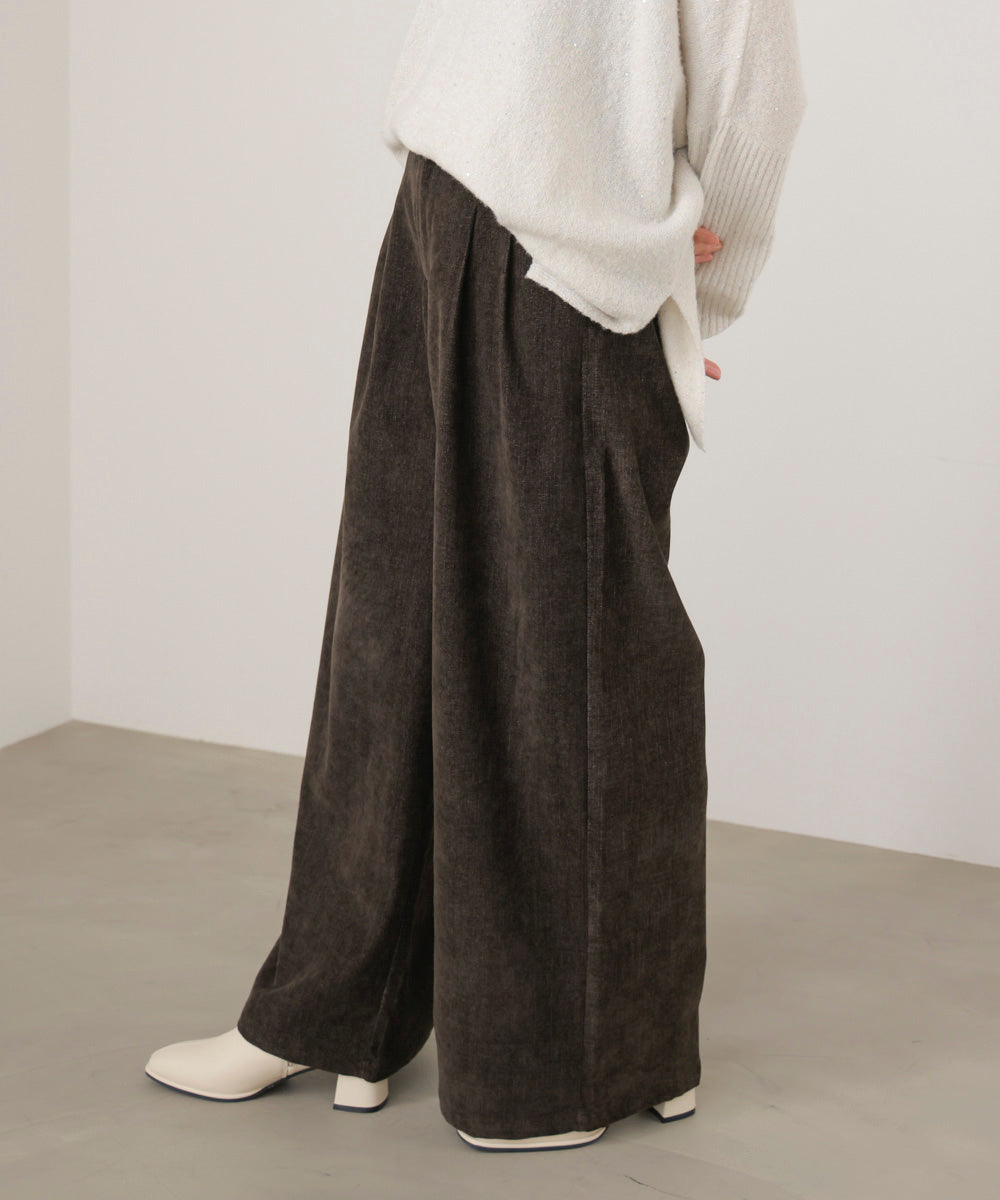 ストレッチベロアライクタックパンツ