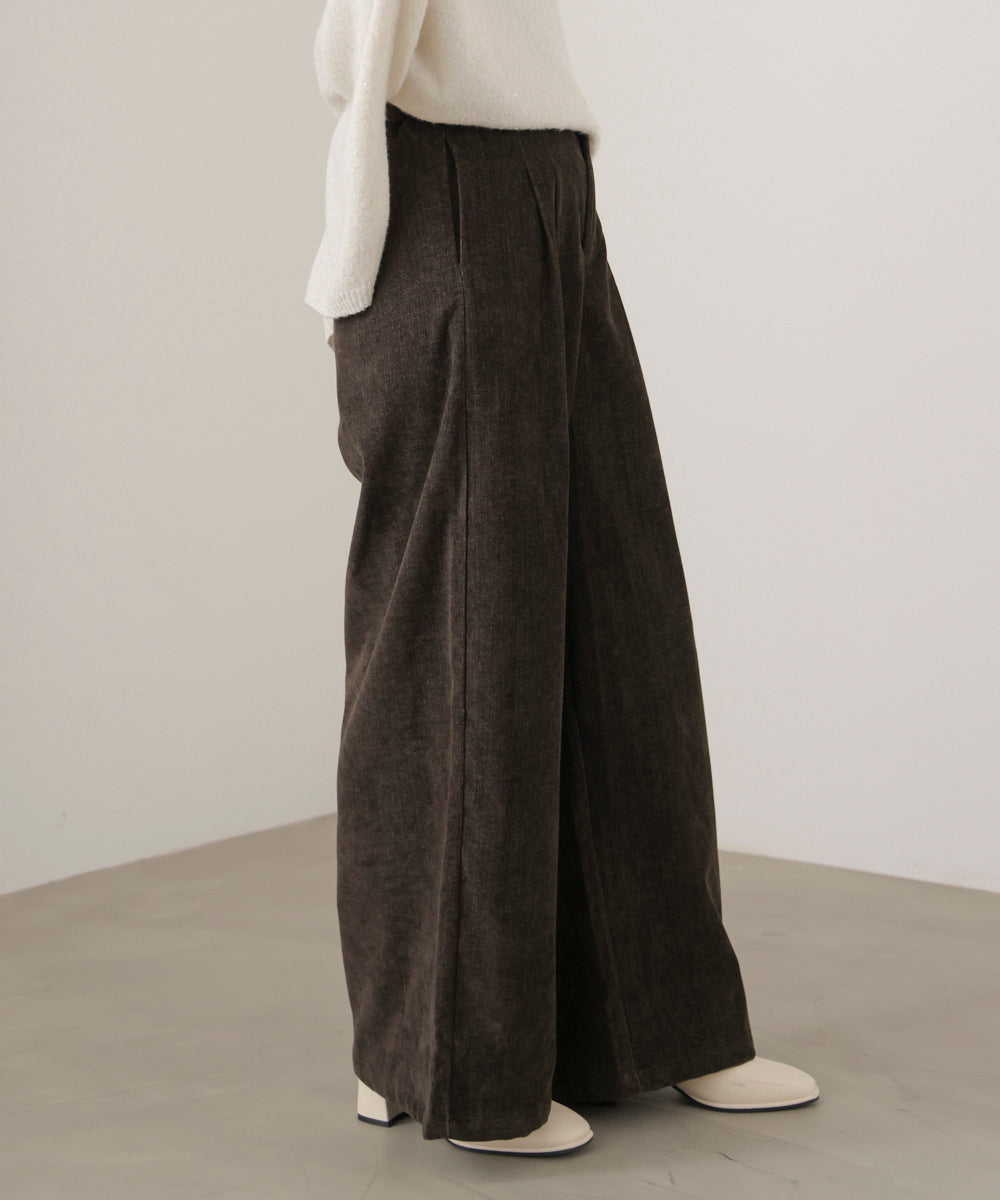 ストレッチベロアライクタックパンツ