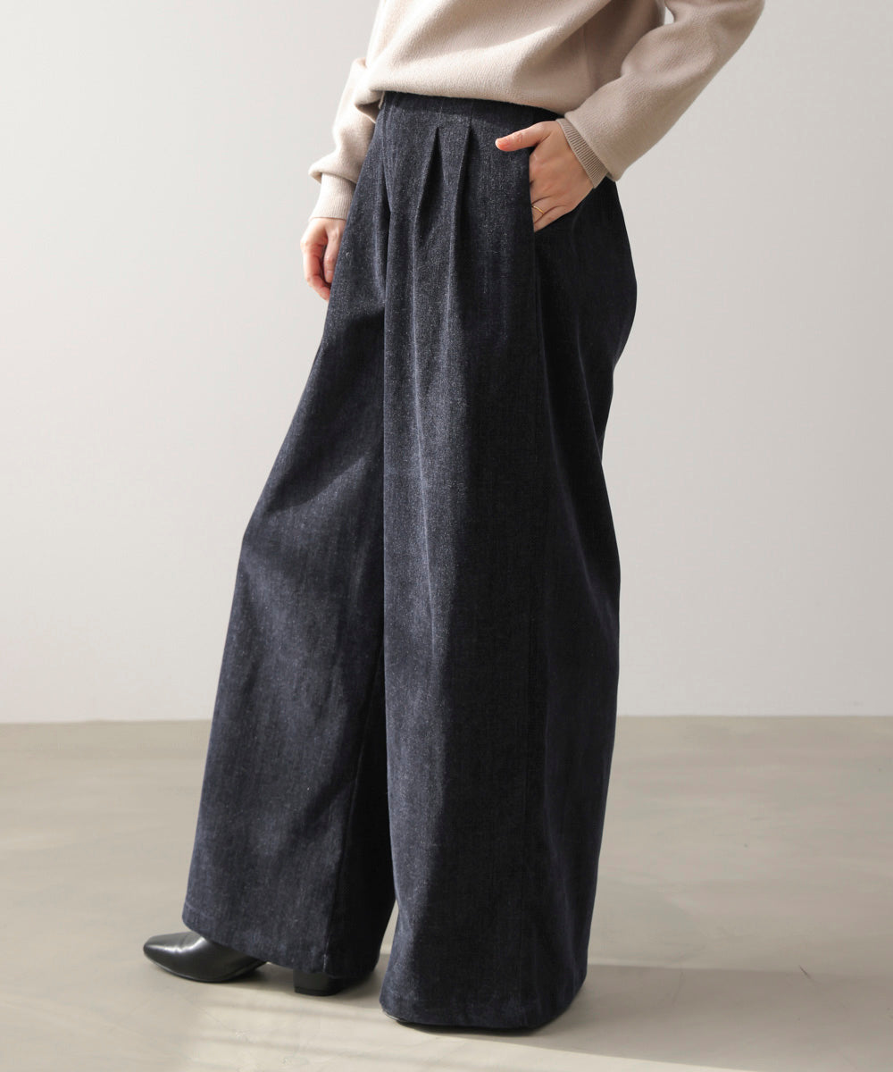 ストレッチベロアライクタックパンツ