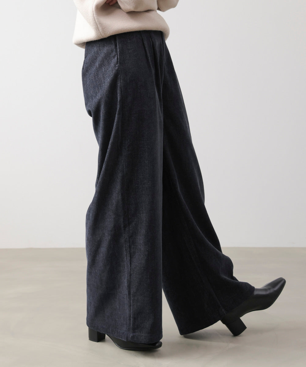 ストレッチベロアライクタックパンツ