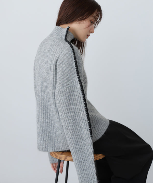 ライン配色ニットトップス