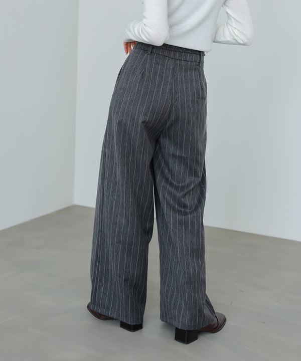 ストライプヘリンボーンパンツ