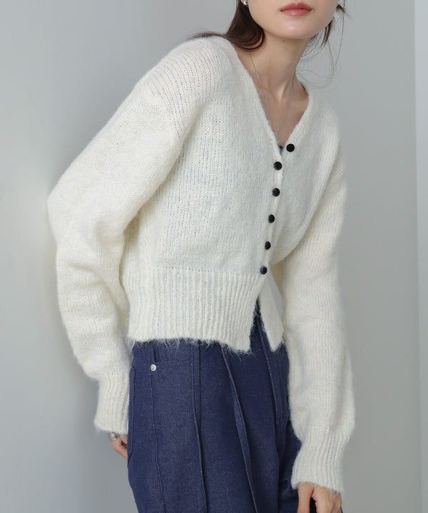 ショートシャギーくるみボタンカーディガン