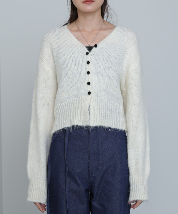 ショートシャギーくるみボタンカーディガン