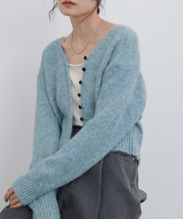 ショートシャギーくるみボタンカーディガン