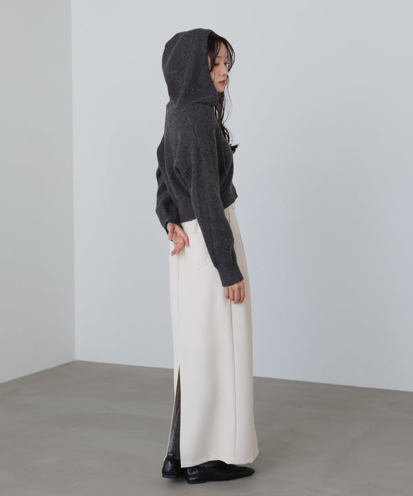 フーディーニットトップス