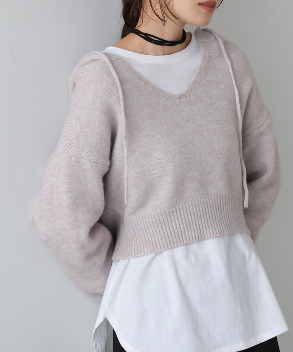 フーディーニットトップス