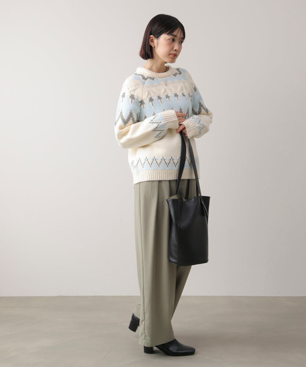 ノルディック柄ニット