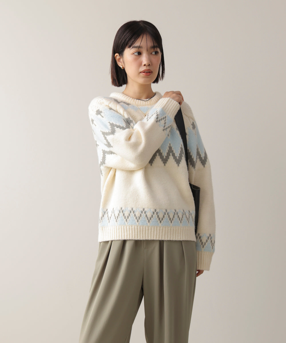 ノルディック柄ニット