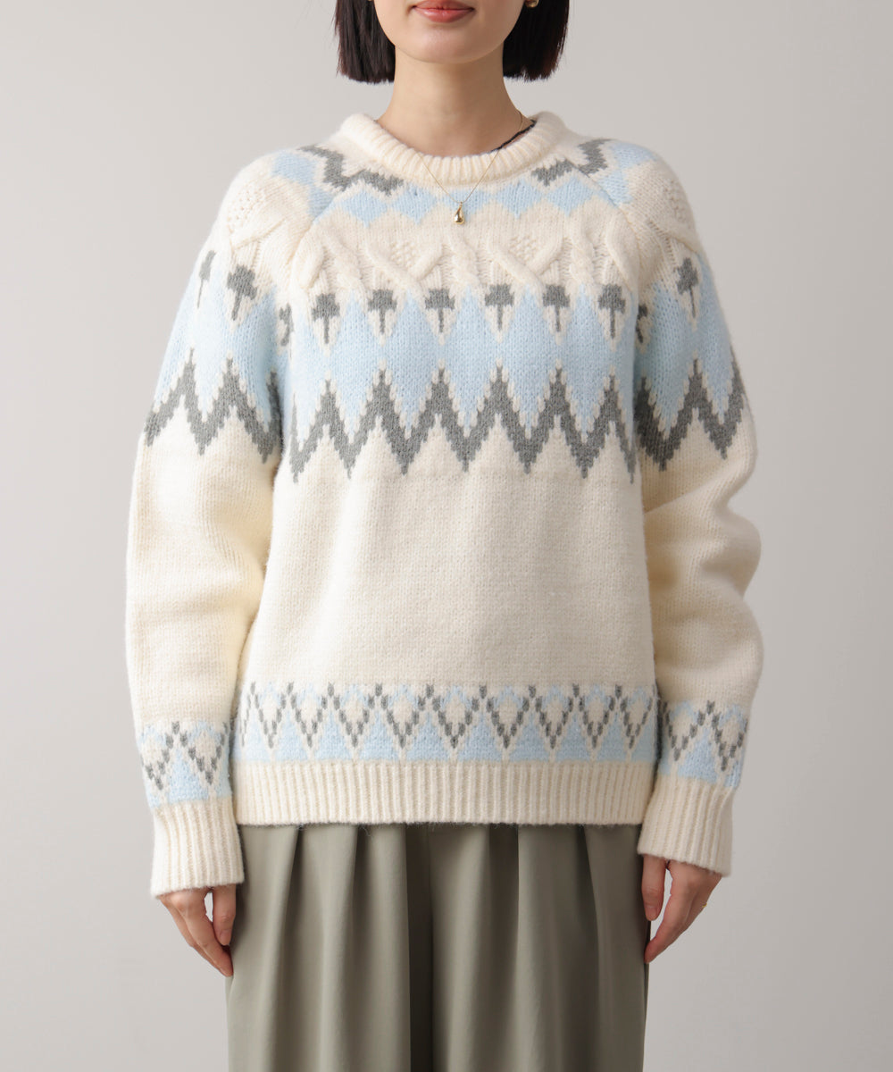 ノルディック柄ニット