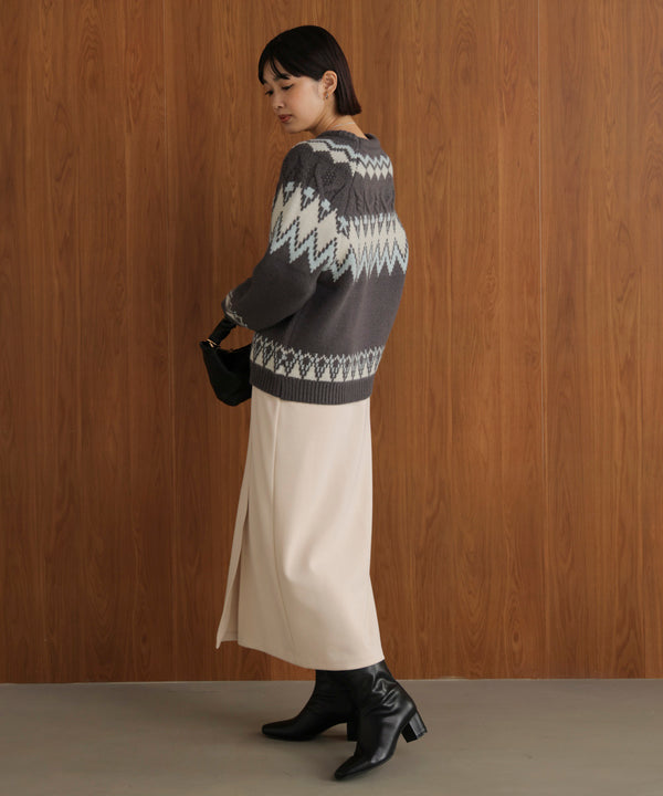 ノルディック柄ニット