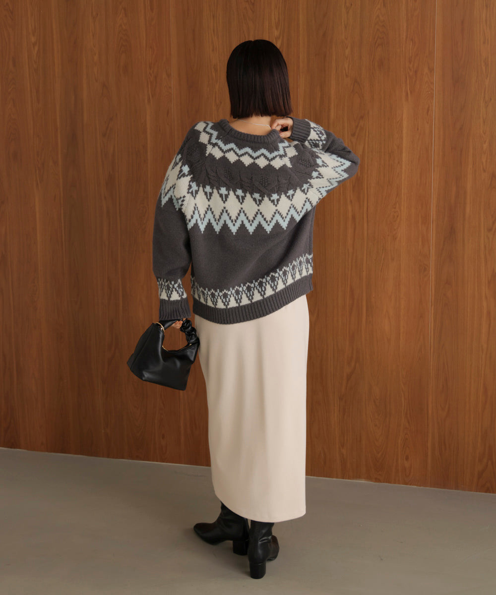 ノルディック柄ニット