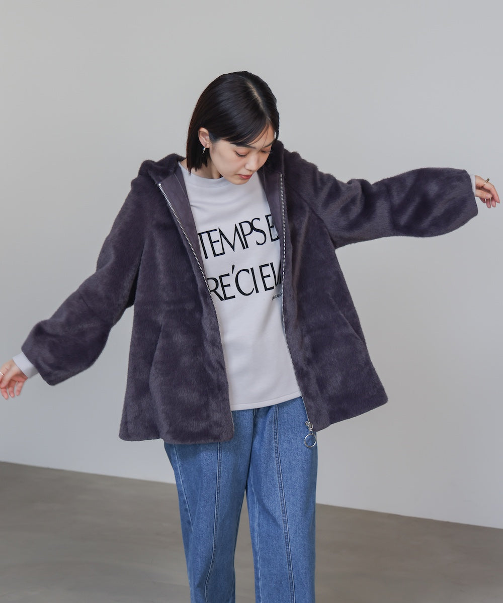 フェイクファーコート