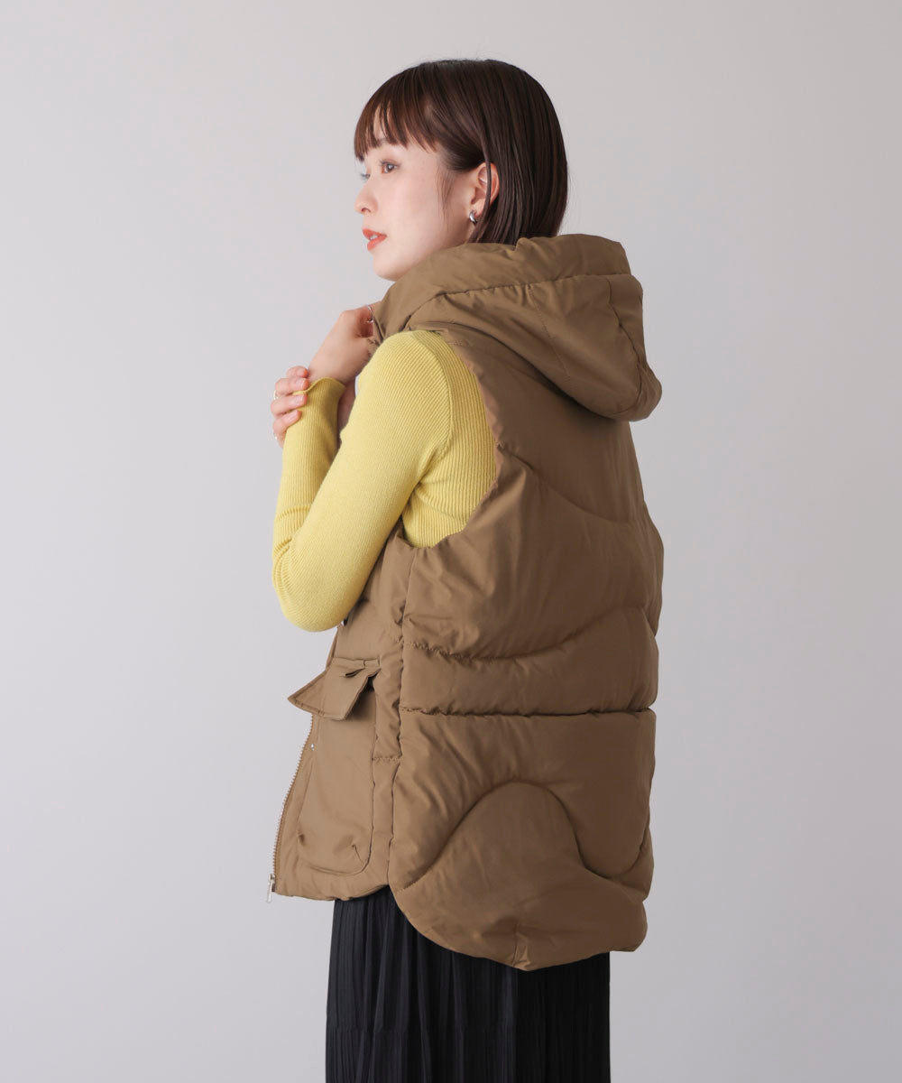 中綿フードベスト