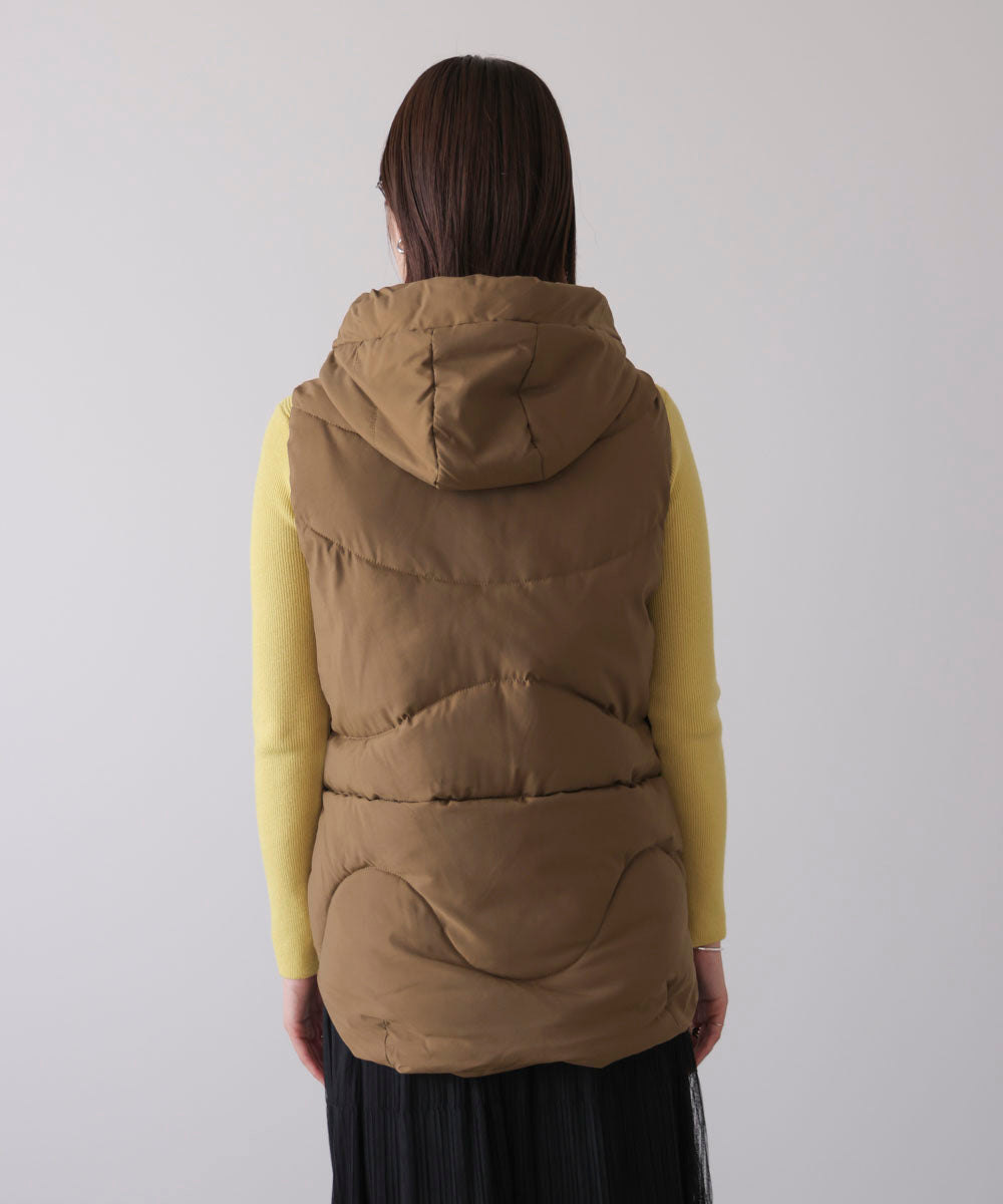 中綿フードベスト