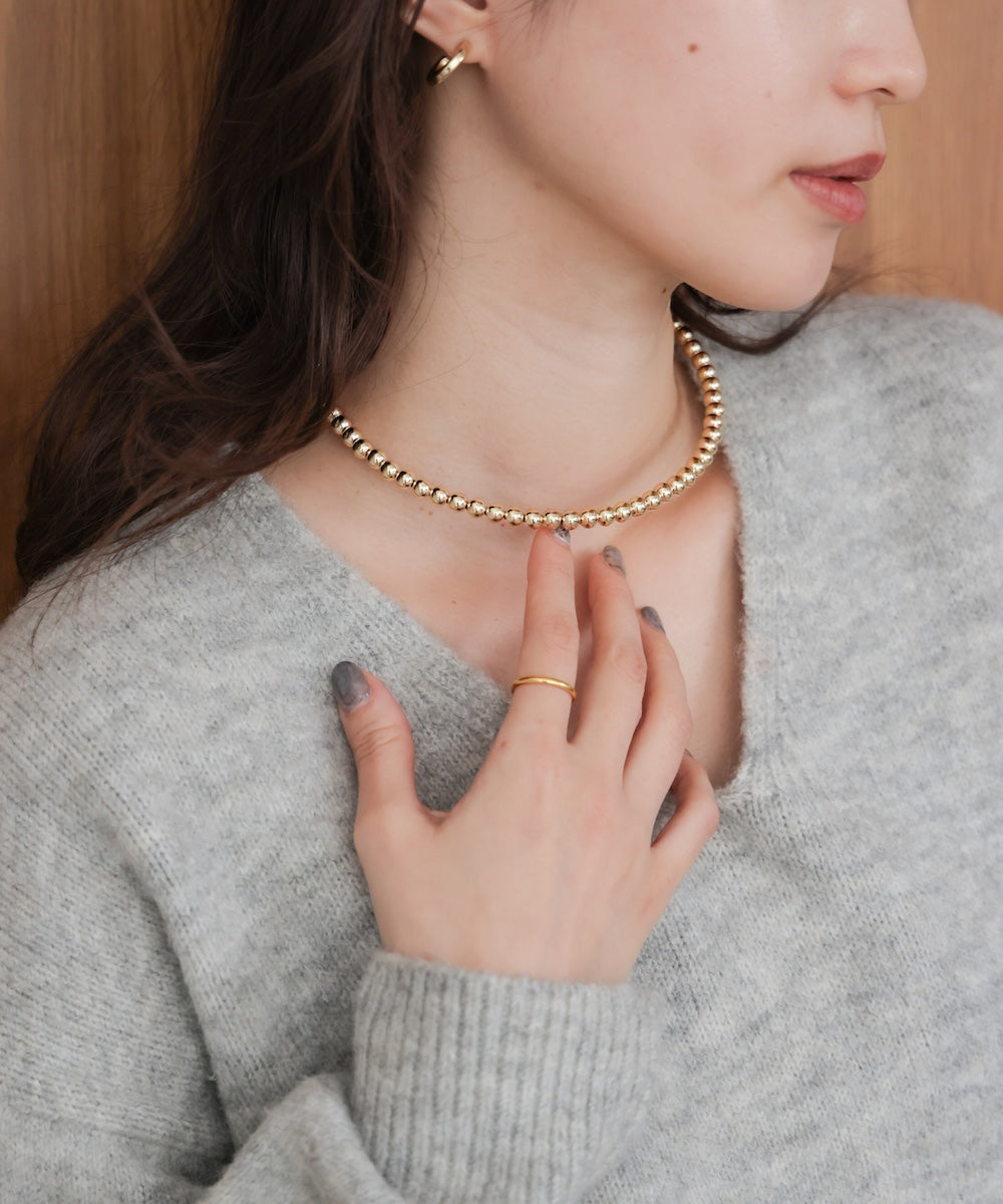 ワイヤーボールネックレス