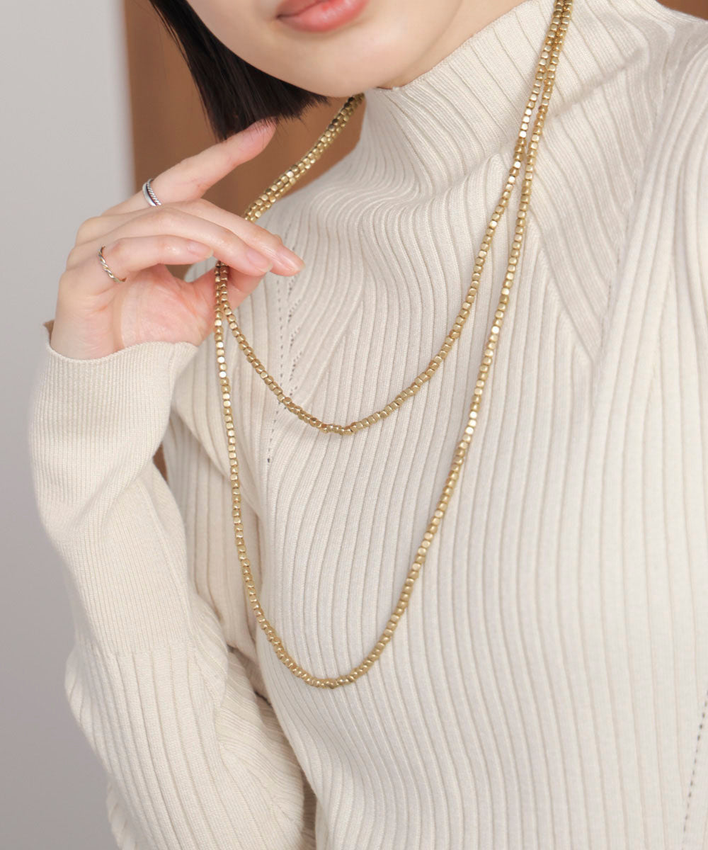 ビーズフリーネックレス