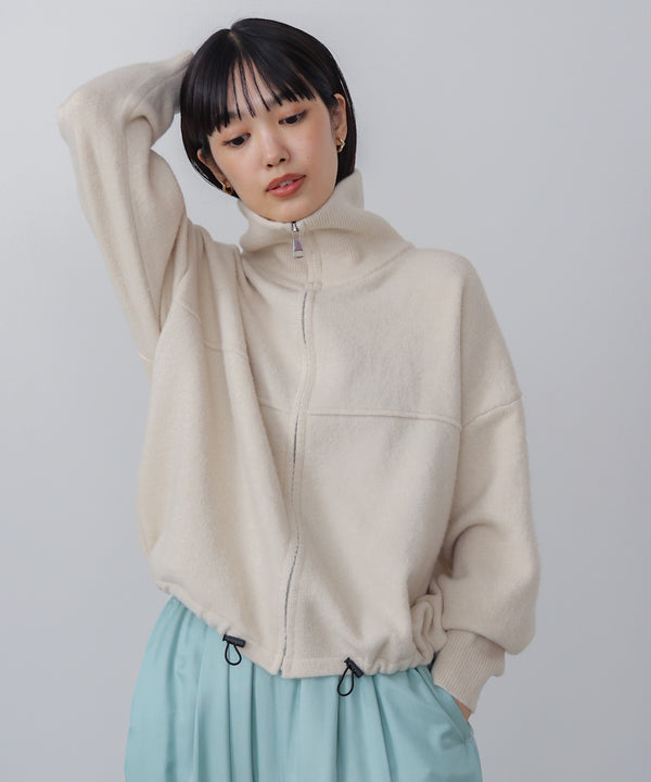 ニットライトジップアウター