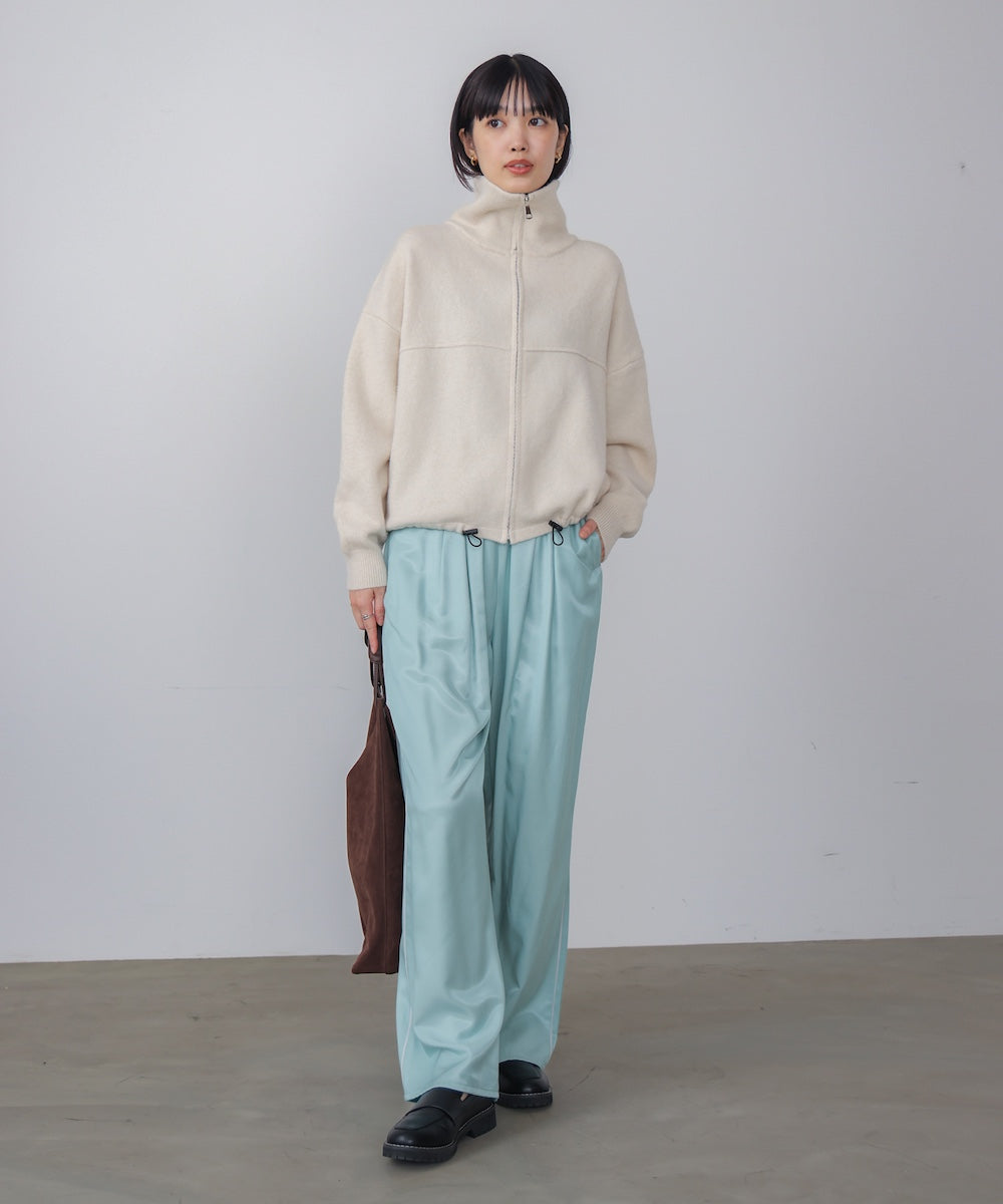 ニットライトジップアウター