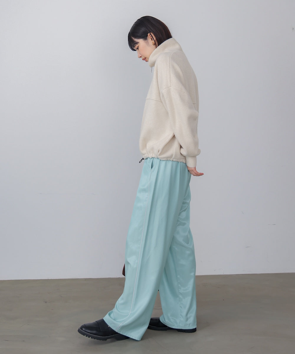 ニットライトジップアウター