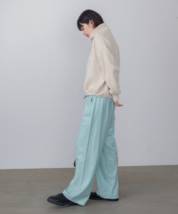 ニットライトジップアウター