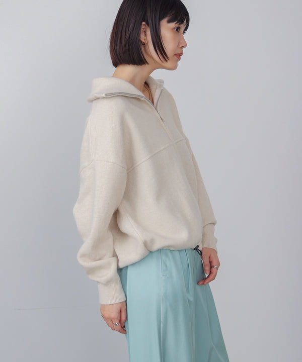 ニットライトジップアウター