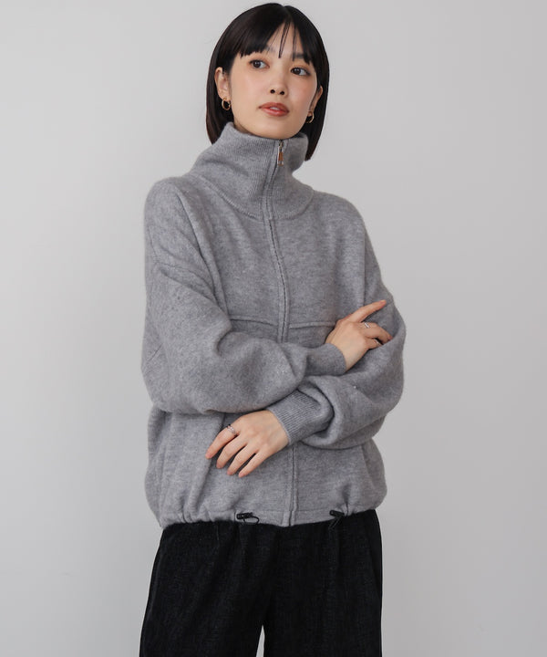 ニットライトジップアウター