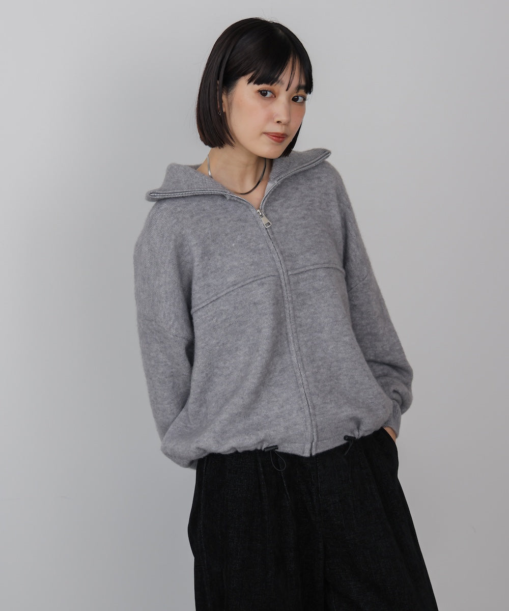 ニットライトジップアウター