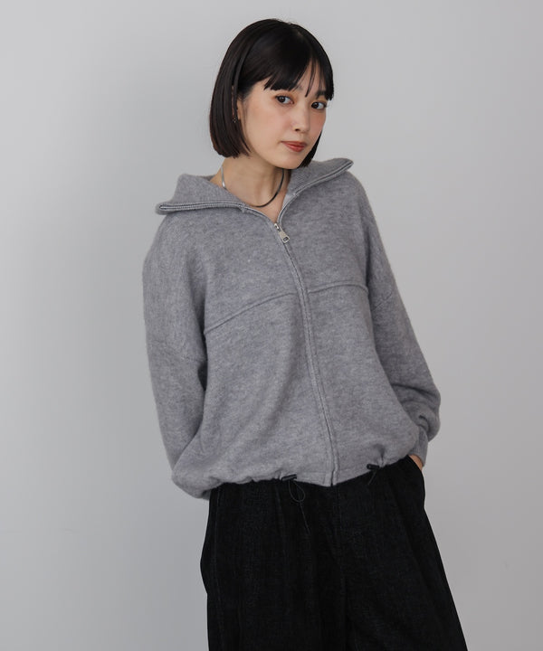 ニットライトジップアウター