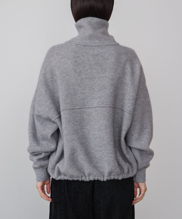 ニットライトジップアウター