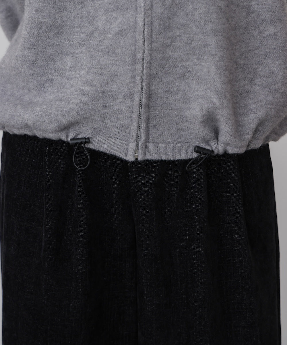 ニットライトジップアウター