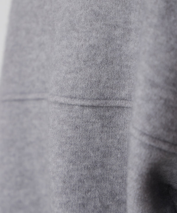 ニットライトジップアウター