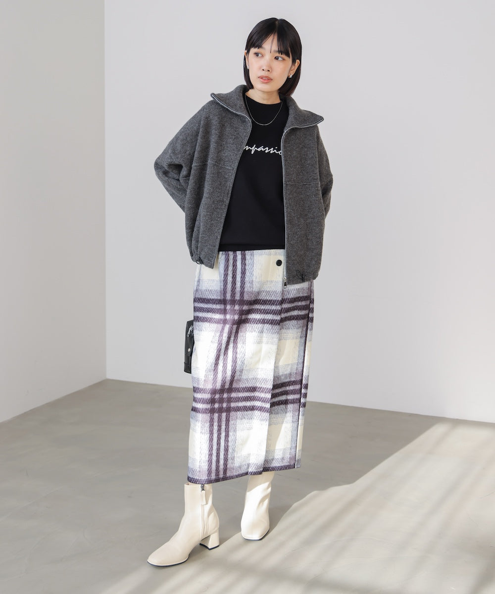 ニットライトジップアウター