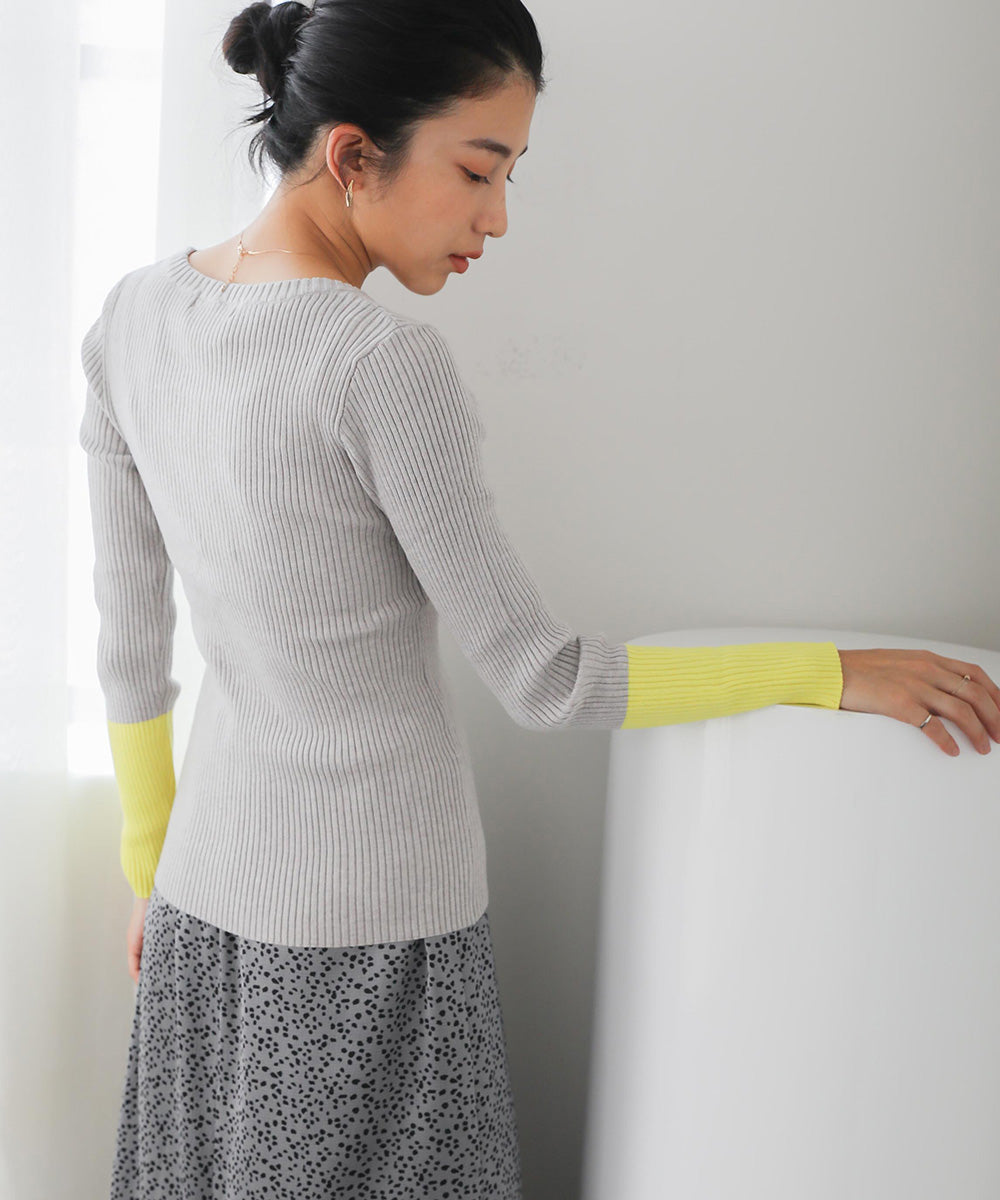 [WEB限定]バイカラースリーブリブニットプルオーバー