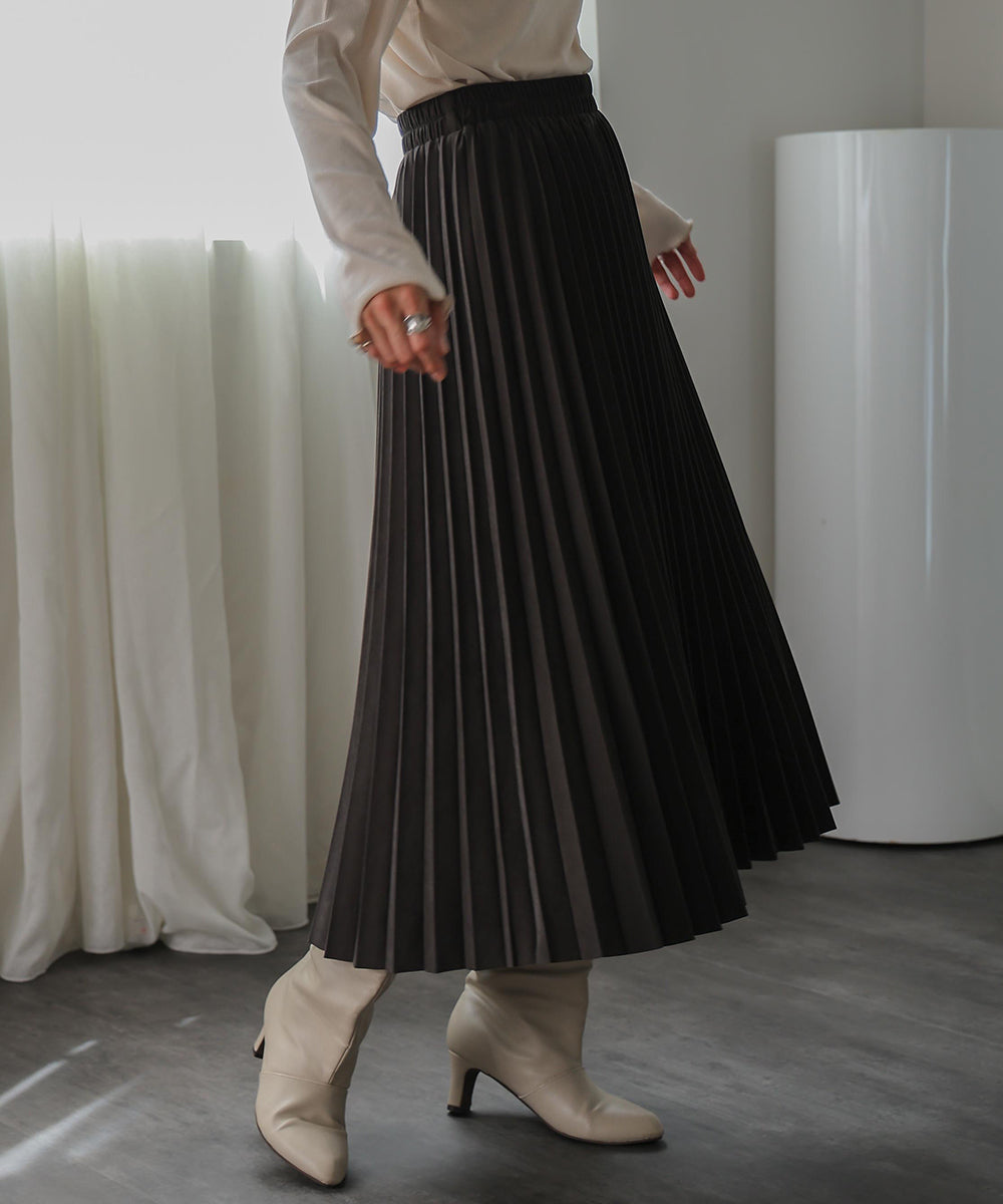 ピーチアコーディオンプリーツスカート