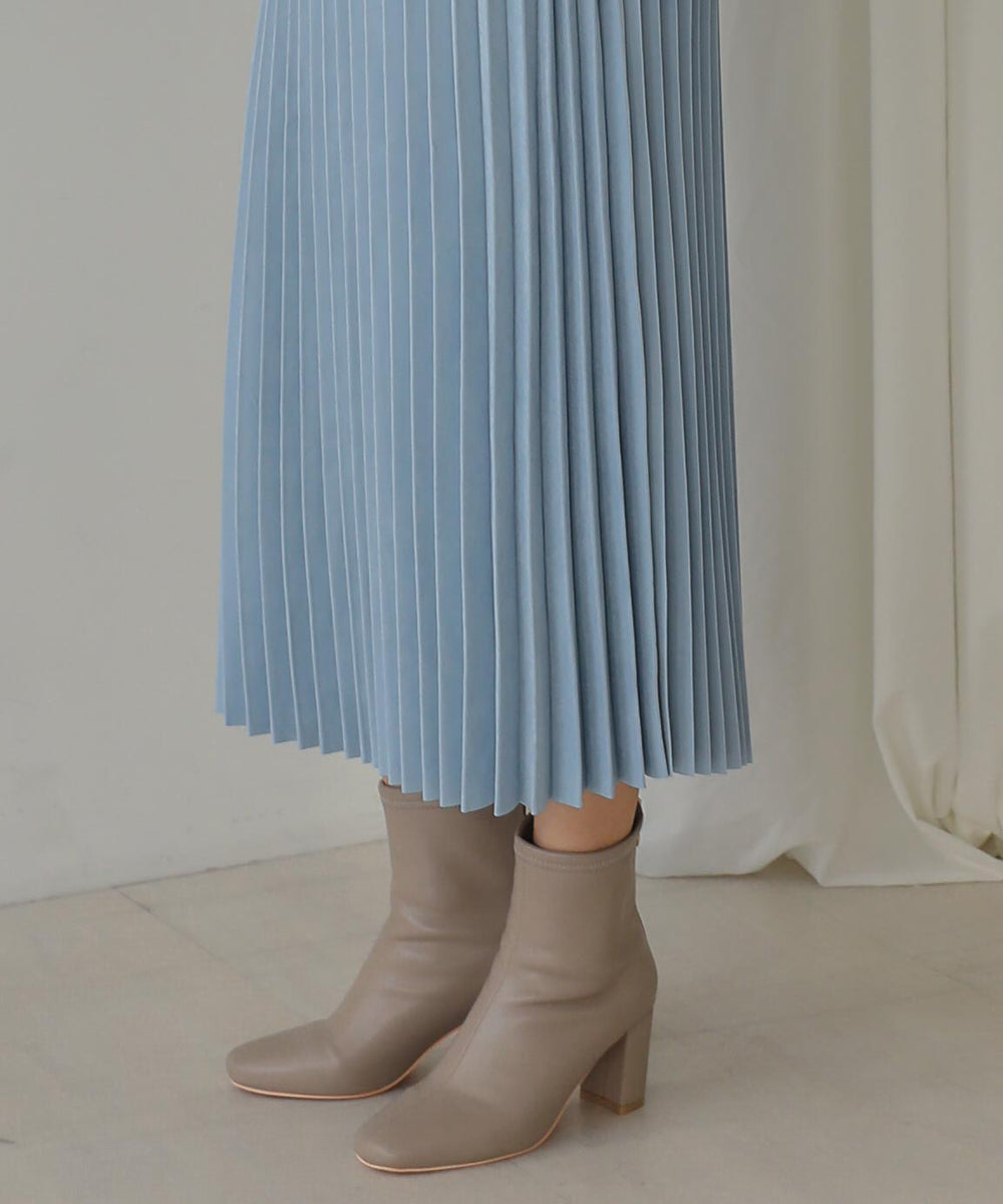 ピーチアコーディオンプリーツスカート