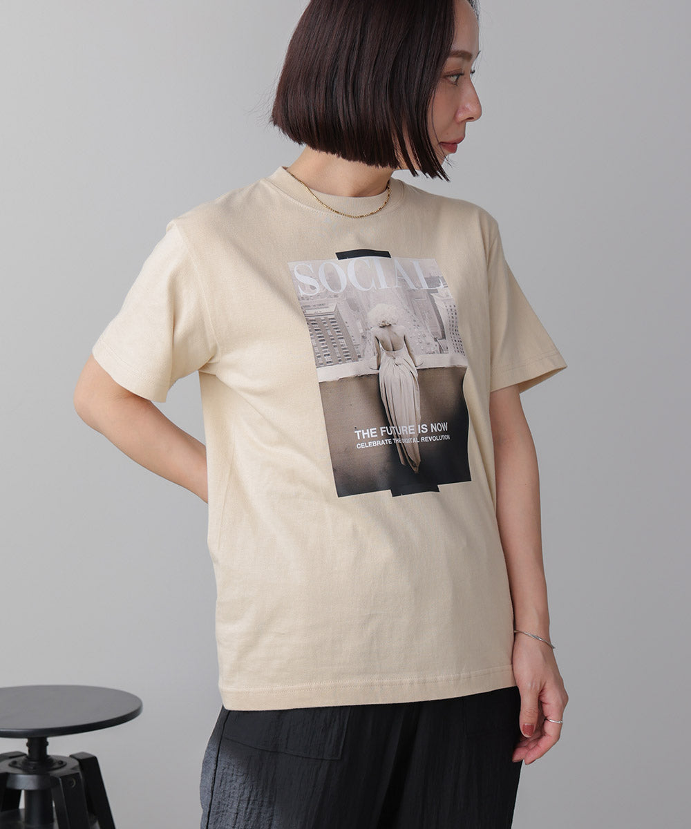 ＦＵＴＵＲＥＴシャツ