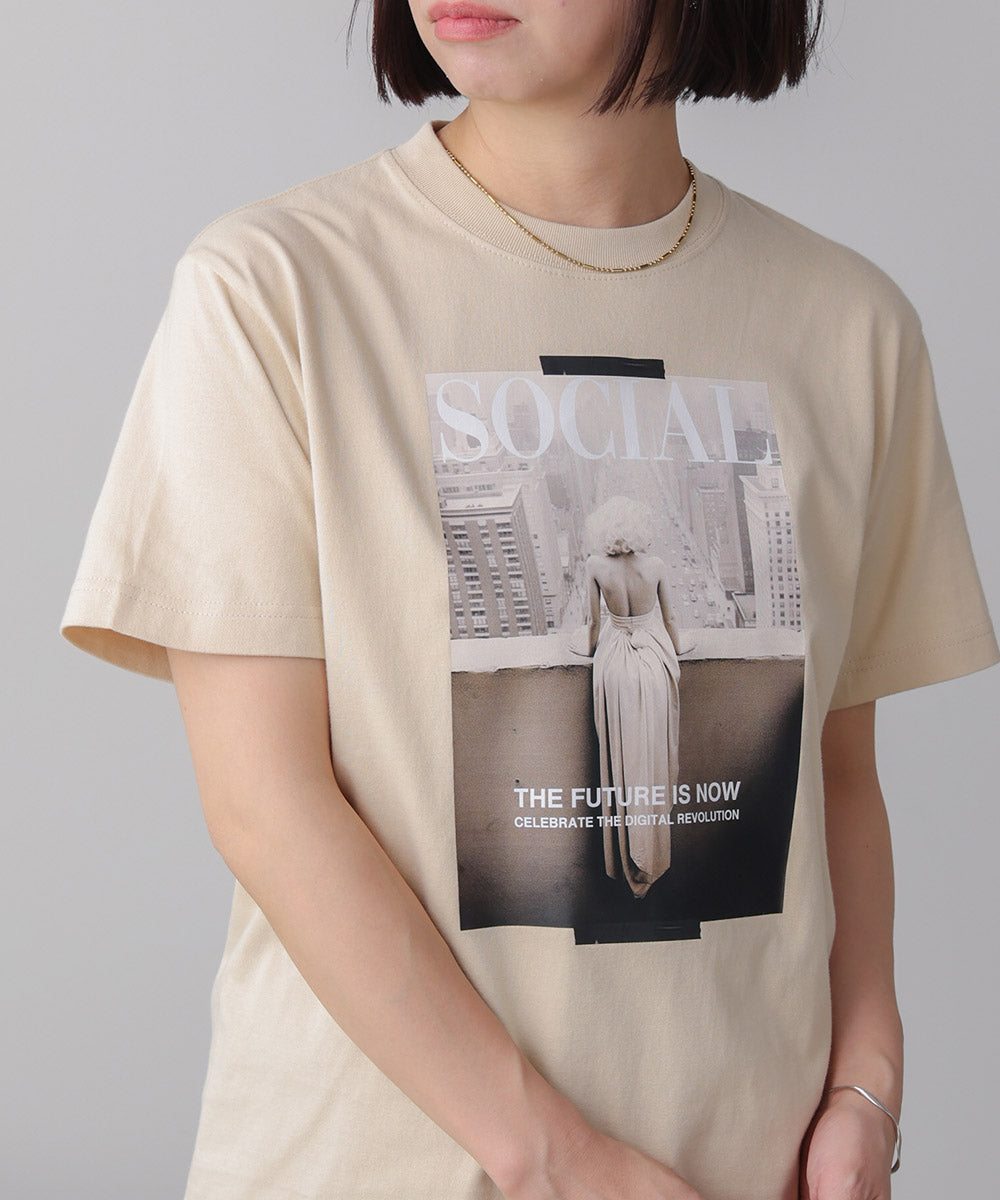 ＦＵＴＵＲＥＴシャツ