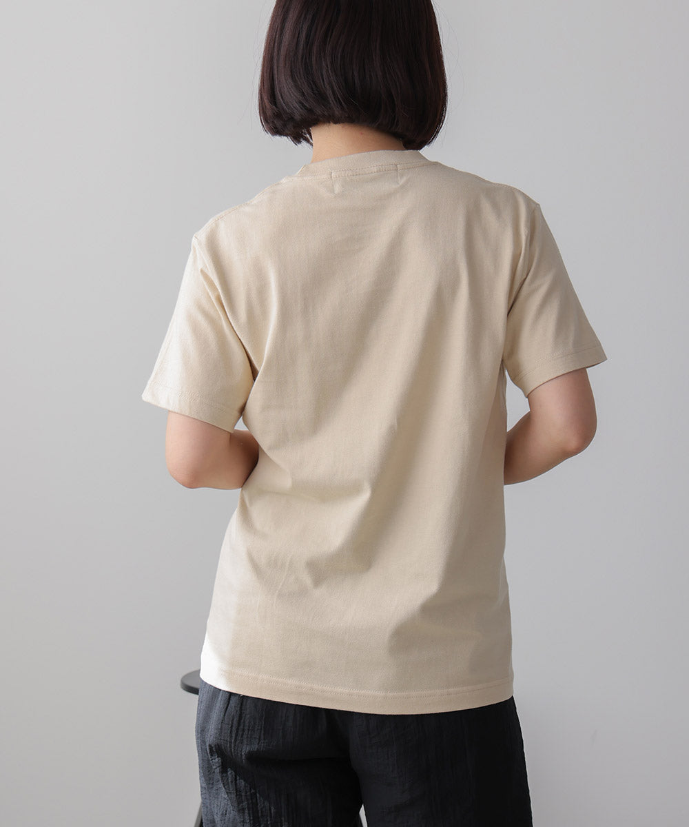 ＦＵＴＵＲＥＴシャツ