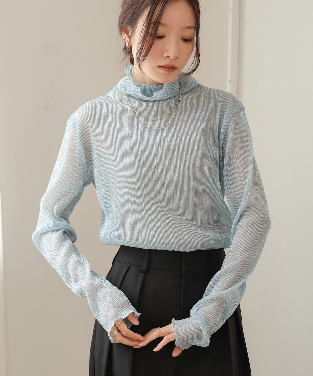 プリーツシアーハイネックトップス