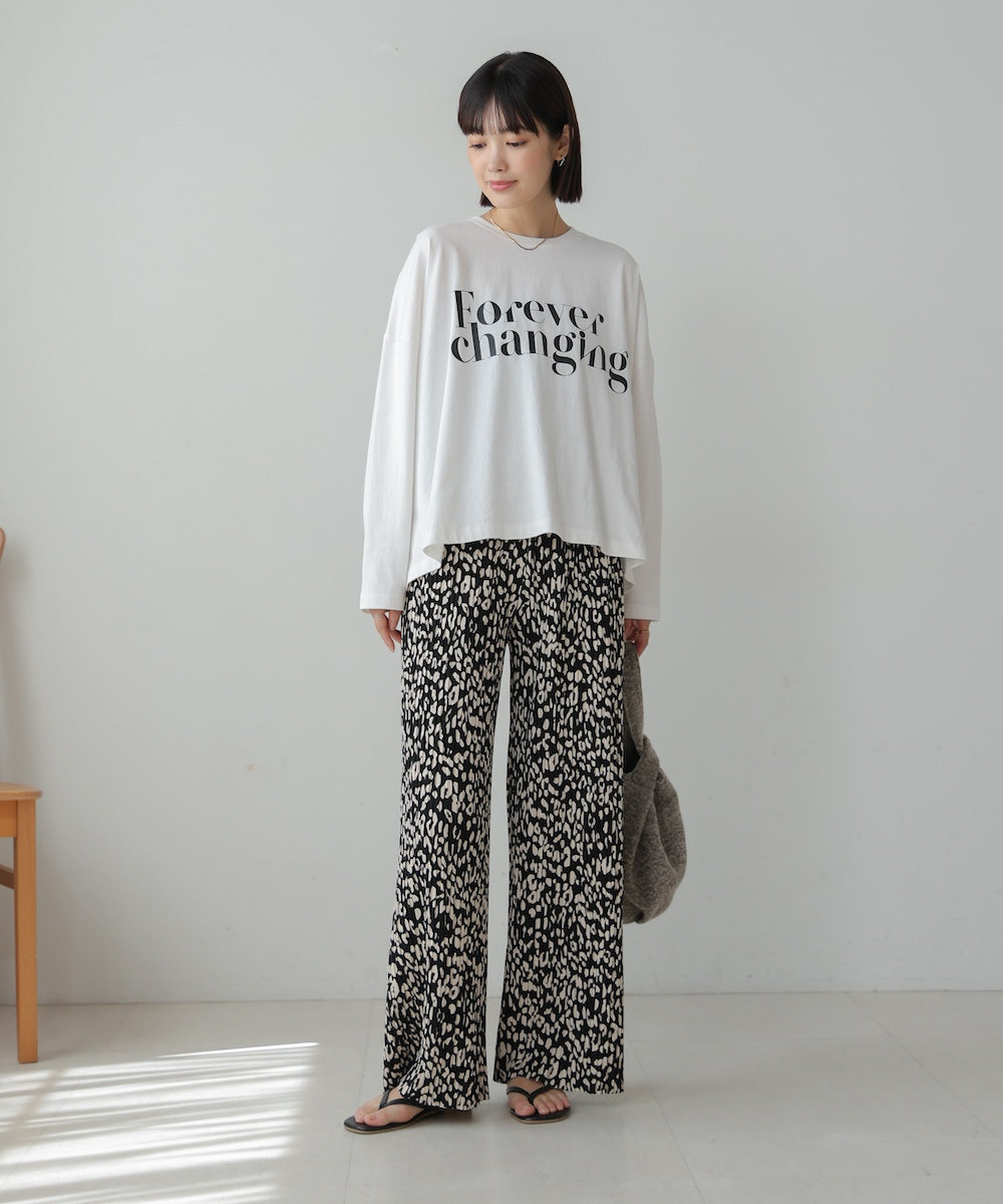 ［WEB限定］ストレッチプリーツパンツ