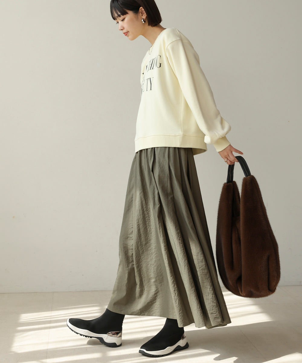 【WEB限定】ロゴプリントスウェット