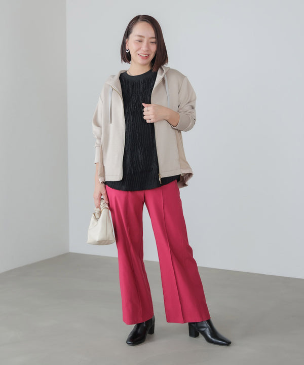 フリルカットソー