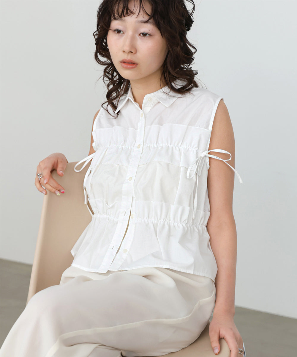 リボンギャザーノースリーブブラウス