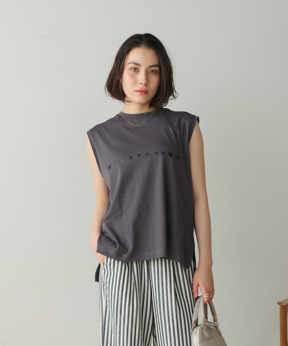 スモールロゴ箔ロゴＴシャツ