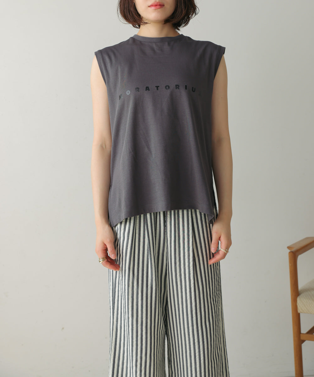スモールロゴ箔ロゴＴシャツ