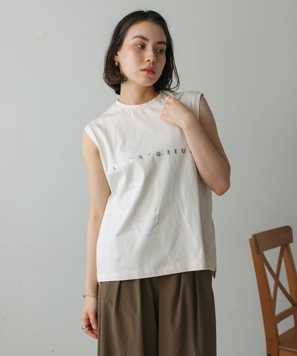 スモールロゴ箔ロゴＴシャツ