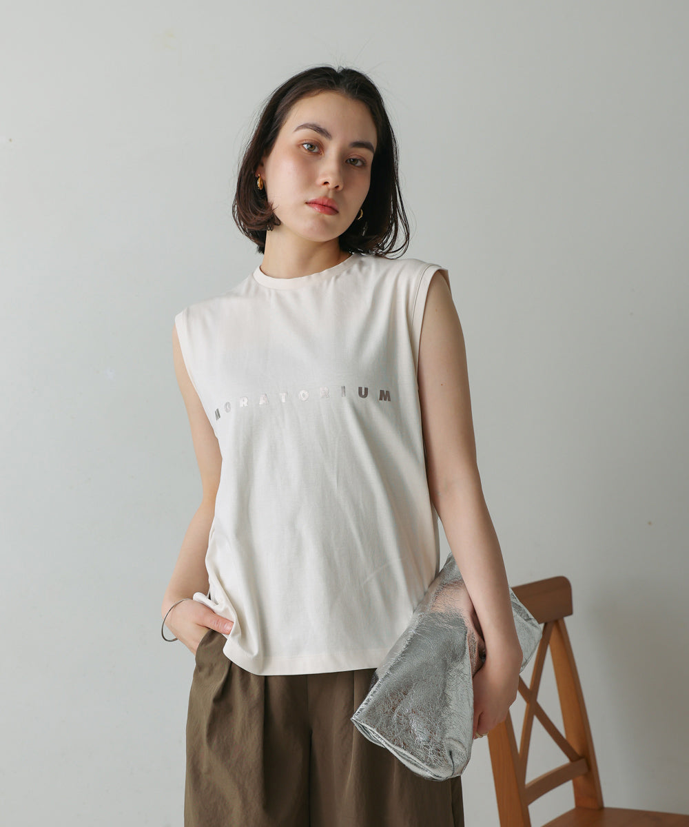スモールロゴ箔ロゴＴシャツ