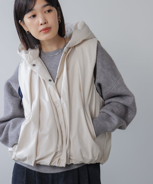 裾バルーンダウンベスト